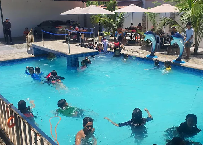 Aosmecpoolcamp *